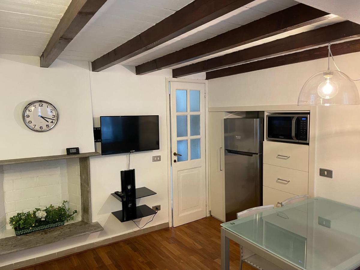 Appartamento Milano Navigli - Affitti Brevi Italia ภายนอก รูปภาพ